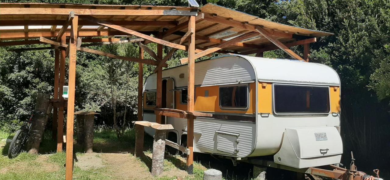 Hostal La Minga Chaitén Zewnętrze zdjęcie