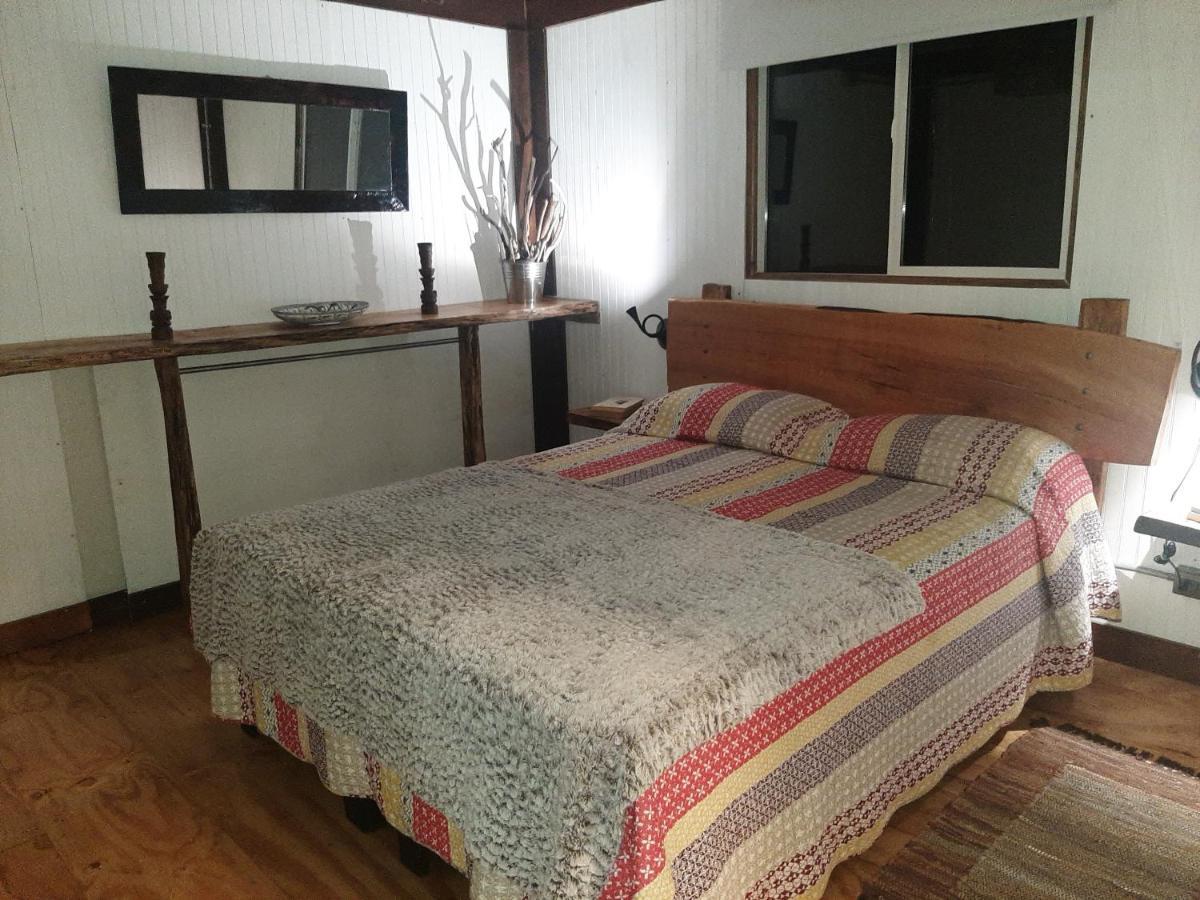 Hostal La Minga Chaitén Zewnętrze zdjęcie