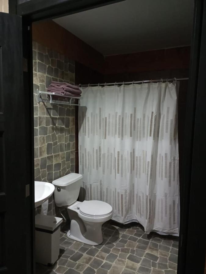 Hostal La Minga Chaitén Zewnętrze zdjęcie